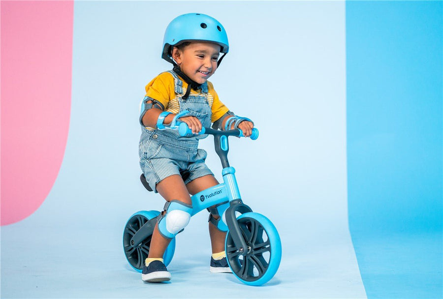 Juguete - Bicicleta equilibrio YVELO Junior Azul - El mundo de Caspio