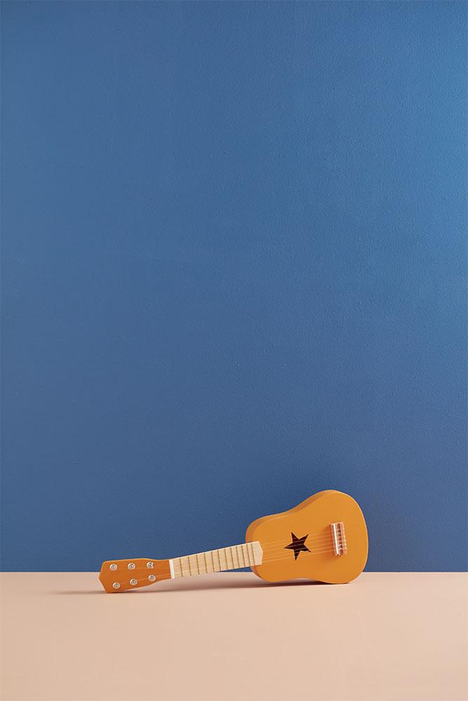 - Guitarra Amarilla - El mundo de Caspio