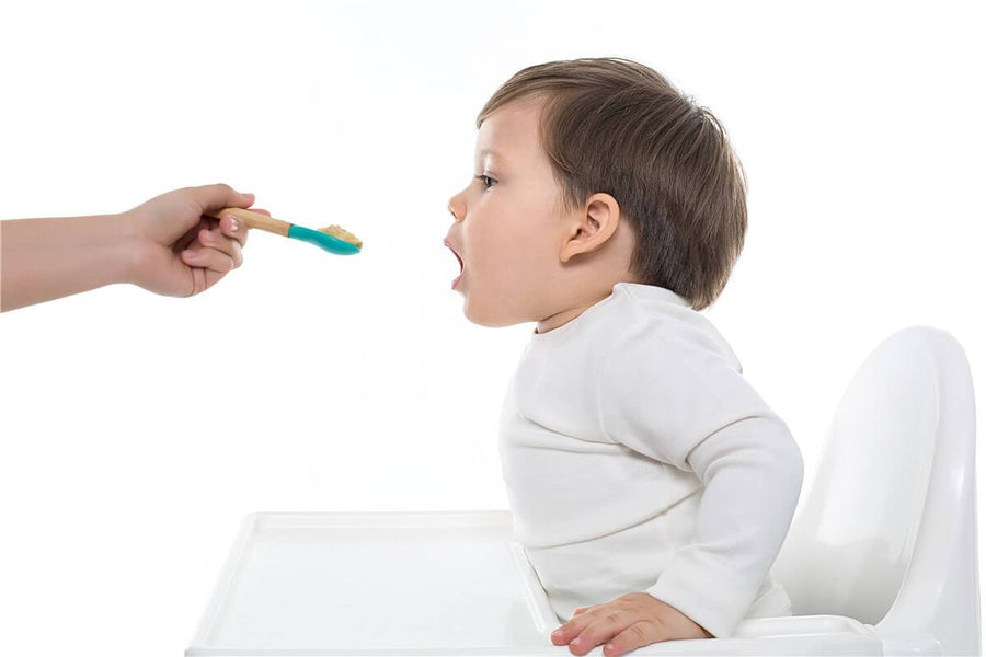 Cucharas de silicona y bambú para bebes BLW de Minikoioi 🥑